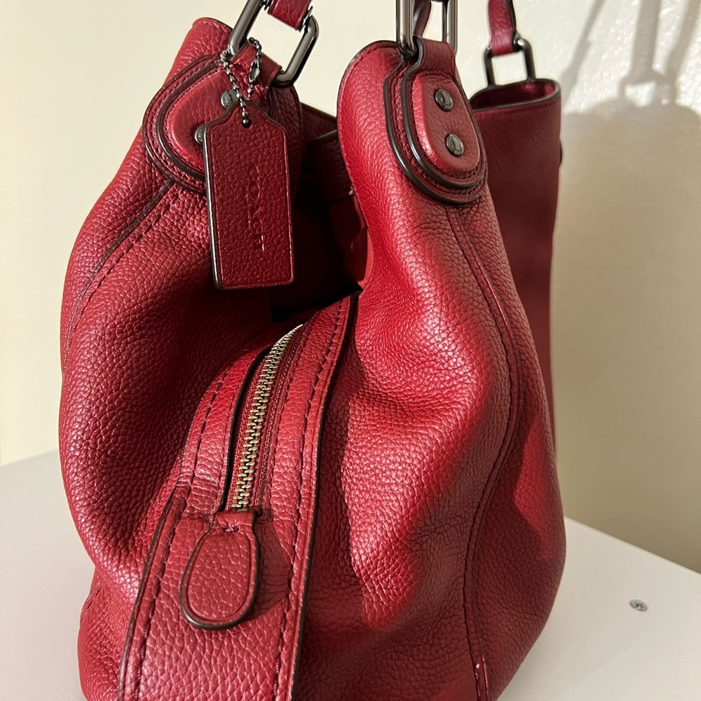 COACH Edie Shoulder Bag - Picture 4 of 10
